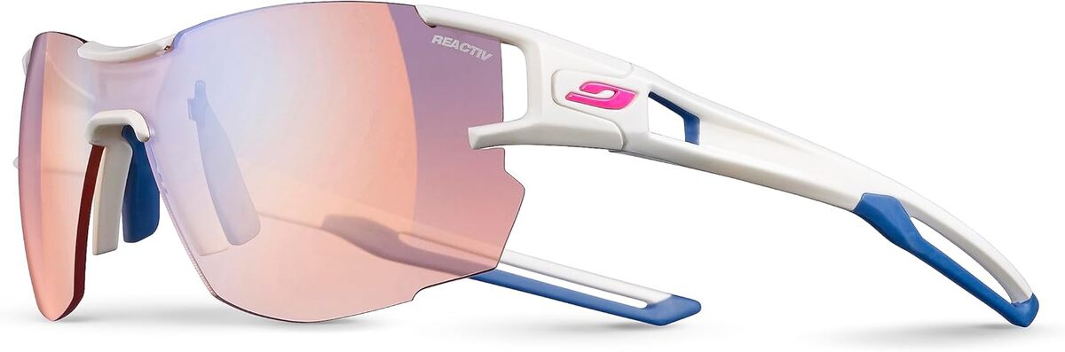 Test des lunettes de soleil Julbo Aerolite Zebra Light : performance et style en un clin d'œil