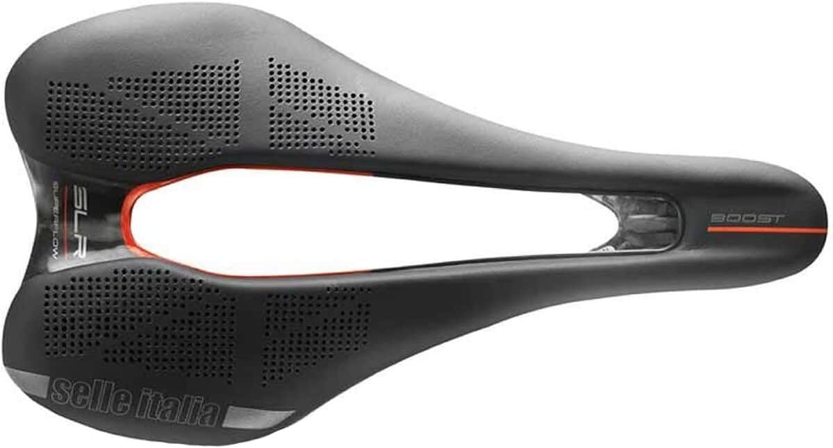 Test de la selle Italia SLR Boost Carbone : confort et performance
