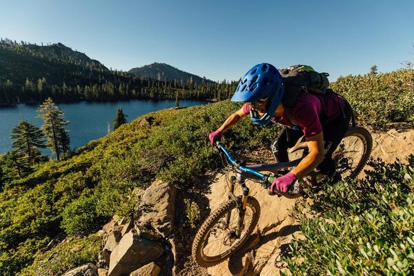 Bell Super 3r MIPS Casque Mixte