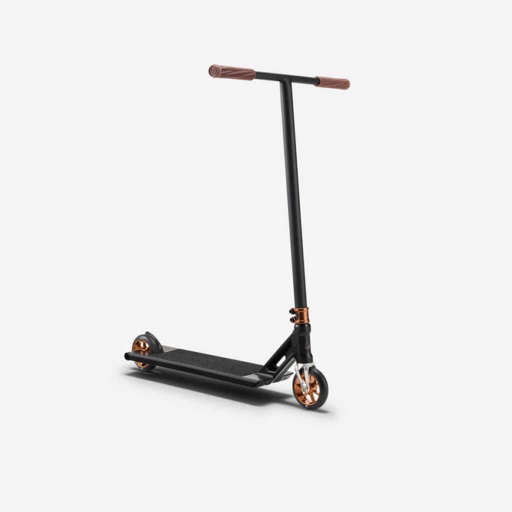 Test de la trottinette freestyle Decathlon MF900 Street Story