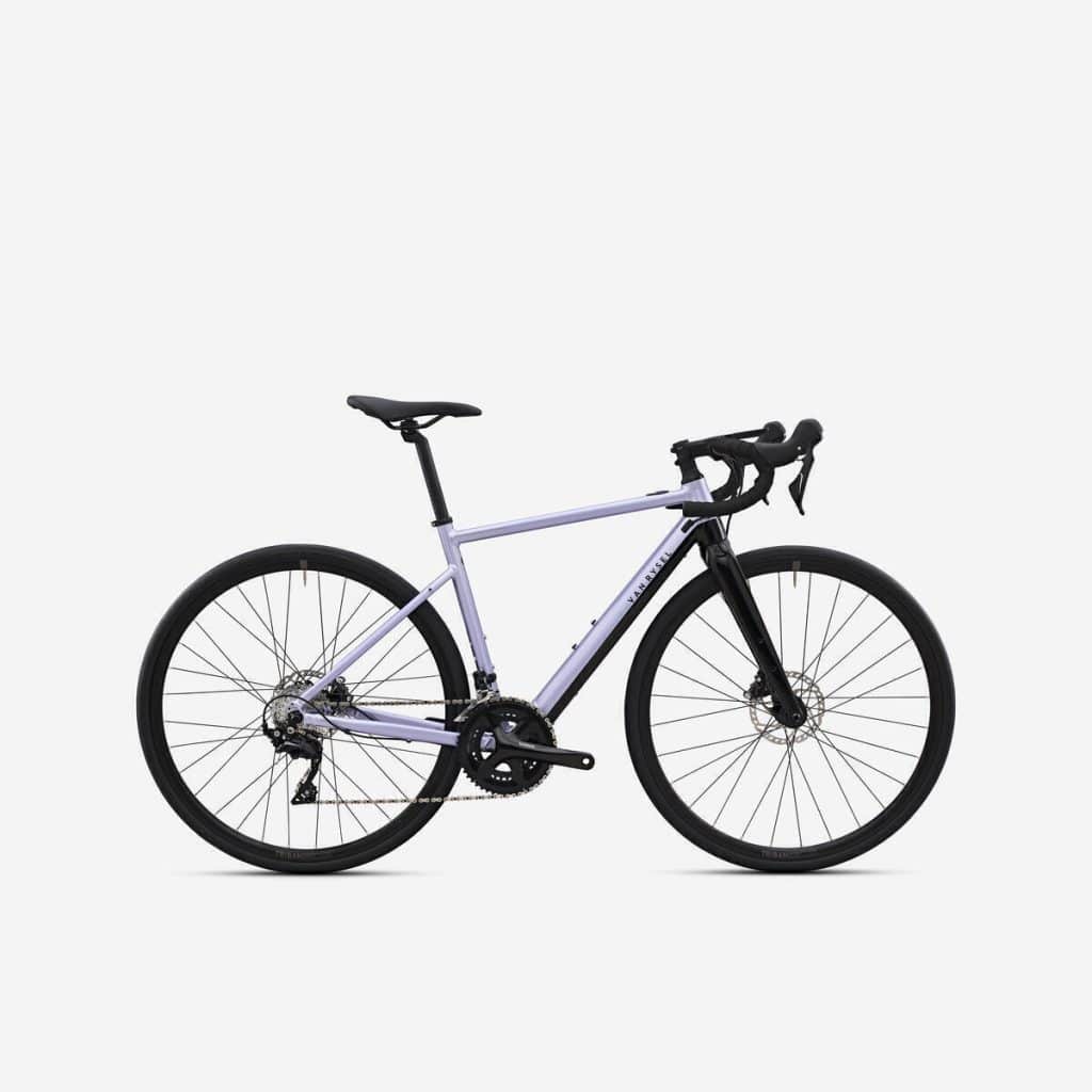Test du vélo de route électrique Decathlon E-EDR AF WMN Shimano 105 2x11S Lila